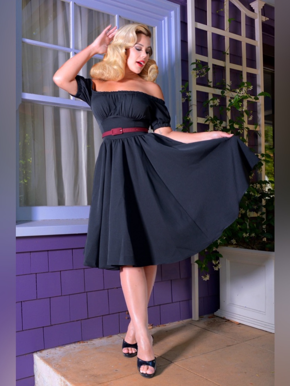 Marie-Thérèse Peasant Dress with Short Sleeves | Pinup Couture | XL
